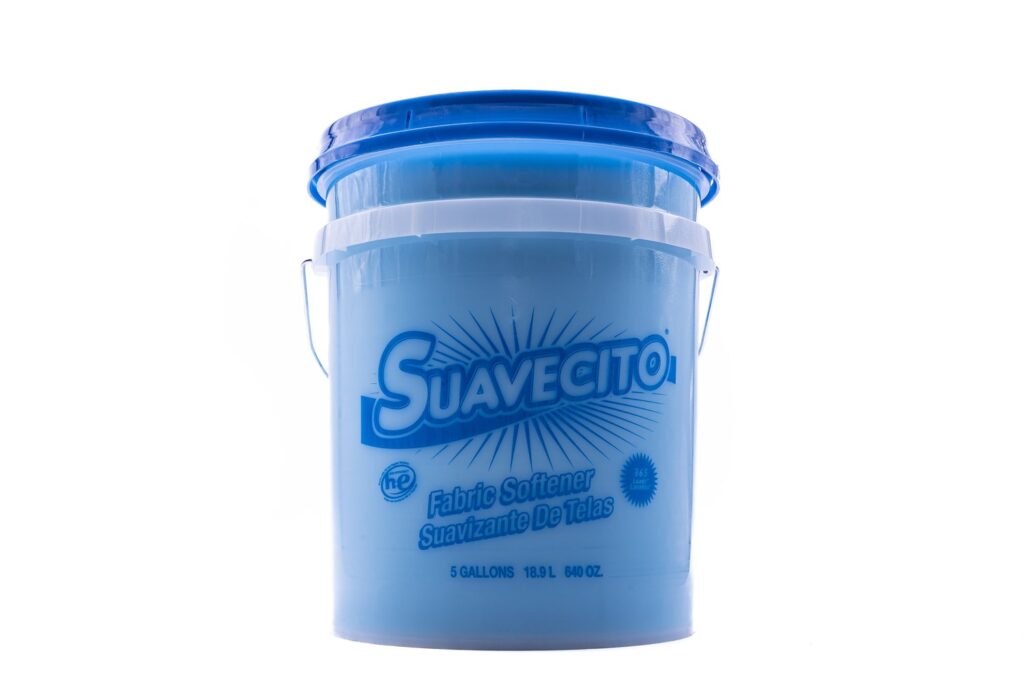 Suavecito Fabric Softener Bucket Blue 5 gallon